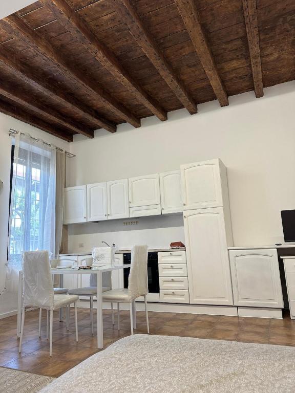 Milan house - B&B Busto Arsizio