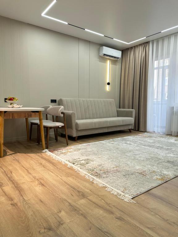 Дизайнерский интерьер и идеальный отдых - всё в одной квартире! - B&B Balqash