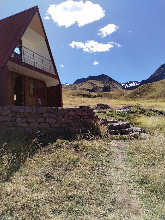 Apu Tacllo lodge - Bed and Breakfast Layo