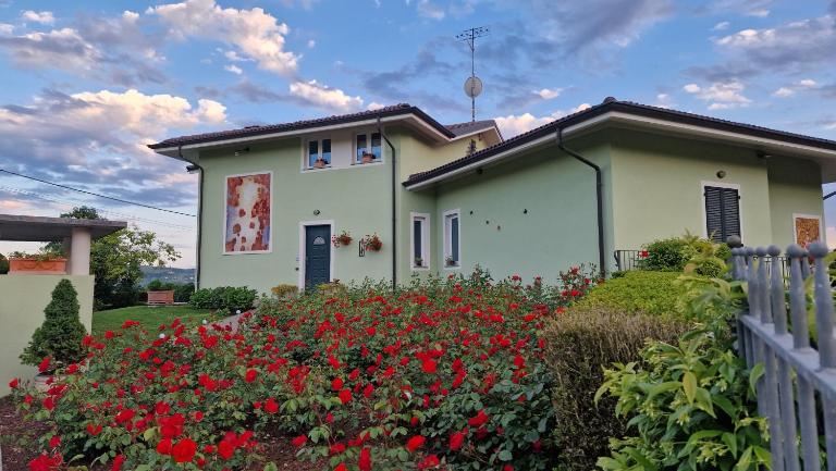 CLAVES'ANNA - Bed and Breakfast Carrù