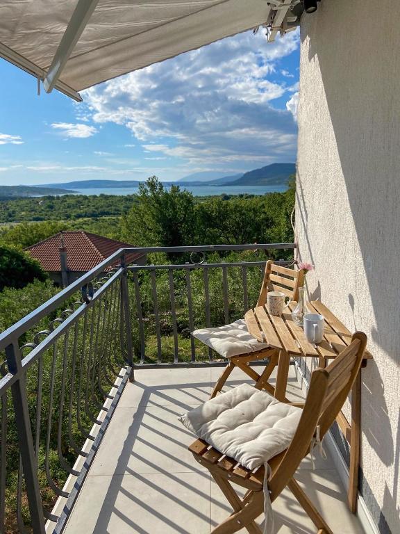 Ivano & Franko apartments - Bed and Breakfast Kruševo
