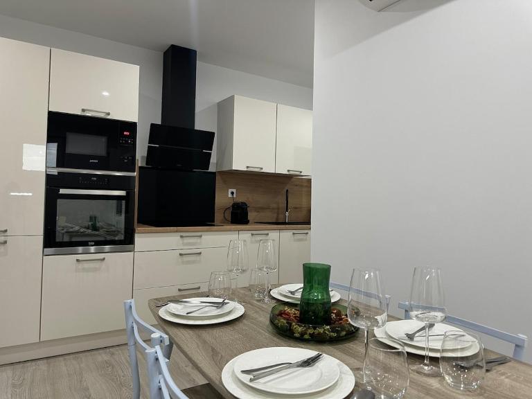 Appartement cosy parking privé - B&B Tarbes