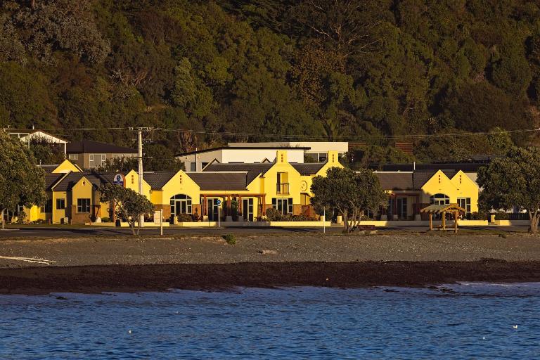 The Anchor Inn Beachfront Motel - B&B Kaikoura