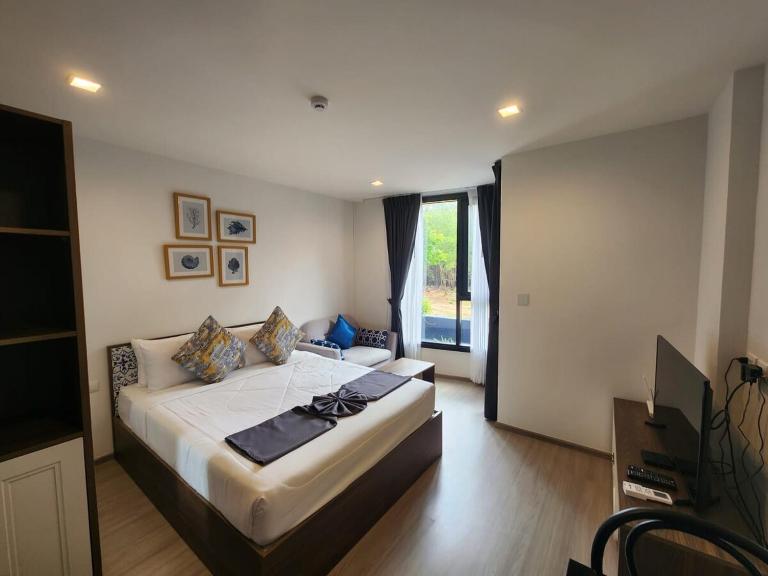 The Base Central Phuket-B20W - Bed and Breakfast Ban Ra-Ngeng