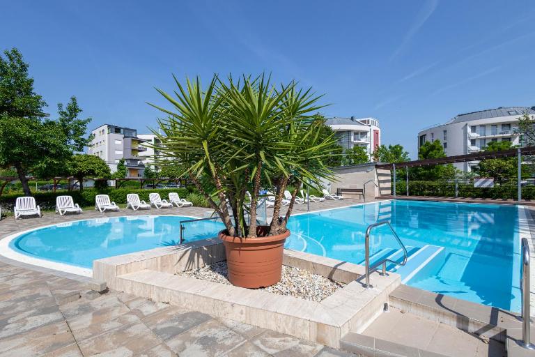 Garden Pearl II - B&B Siófok