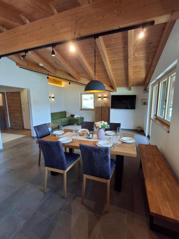 Appartement Glücksschmiede im Zillertal - B&B Stumm