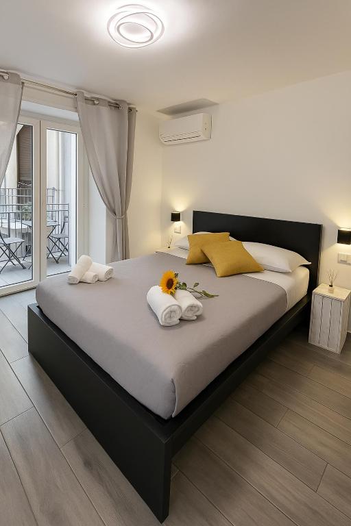 NAPOLI VIBES Rooms - Bed and Breakfast Napels