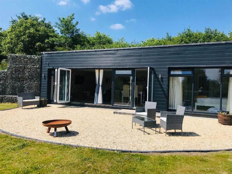 The Mole Hill - Bed and Breakfast Bransford