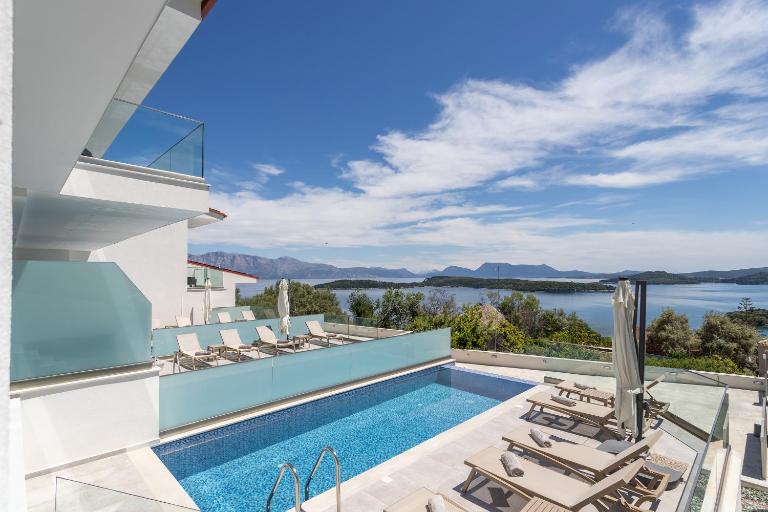 Diamond Blue Villas Lefkada - Chambres d'hôtes Nydri