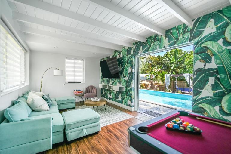 La Playita 4-BR Heated Pool Miami 16 Guests - B&B Miami