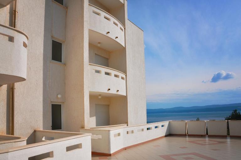 Sunrise Apartments and Studio Apartments - B&B Lokva Rogoznica