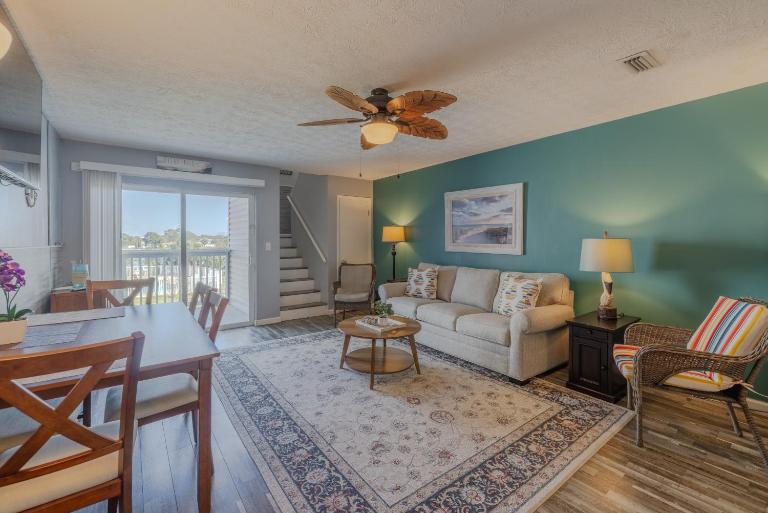 The Turtle House- Quiet complex, 2 BR/ 2 BA - B&B Panama City Beach
