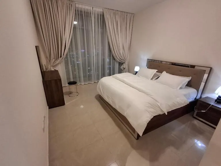 luxury apartment 2 Bedroom and Big Hall - Chambres d'hôtes Ajman