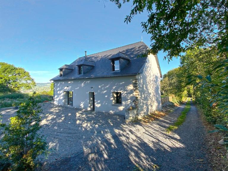 Grange Bernata, havre de paix sur la colline - B&B Pontacq