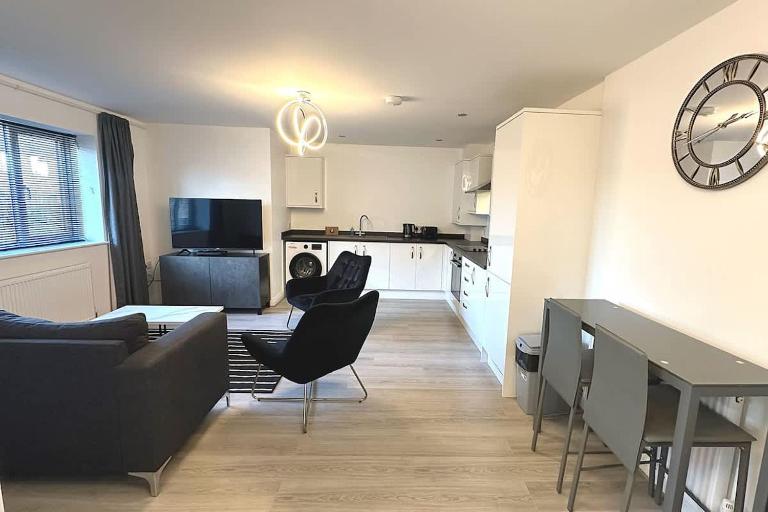 Rosebank Court by Blue Skies Stays - B&B Stockton-on-Tees