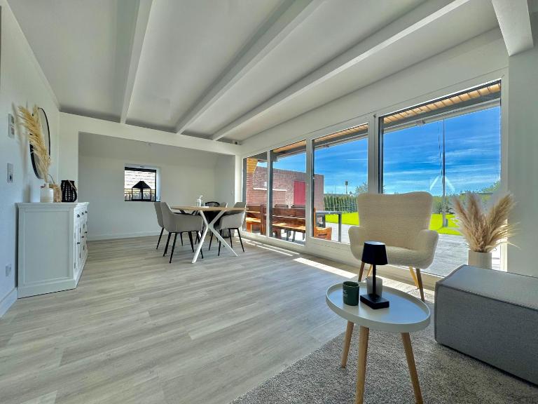 Ufer-113 - Ferienwohnung Großenbrode