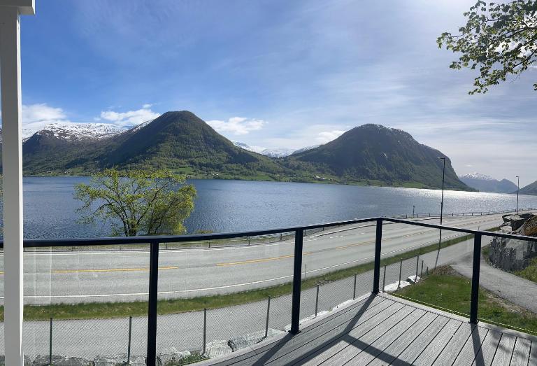 Husslåttene apartments 2 - B&B Skei