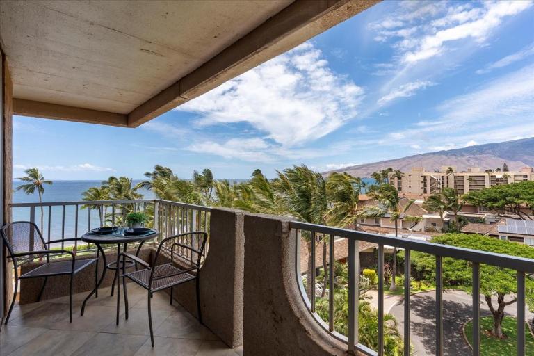 Nani Kai Hale 604 by Coldwell Banker Island Vacations - B&B Kīhei