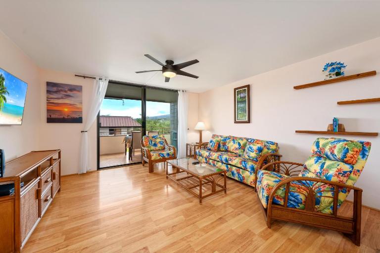 Big Island White Sands Village 323 by Coldwell Banker Island Vacations - Bed and Breakfast Kailua-Kona