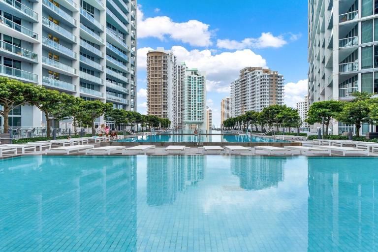 Luxurious 5-STAR condo at the ICON Brickell - Chambres d'hôtes Miami