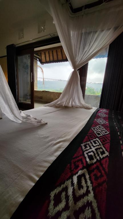 Blue Paradise Guest House - B&B Sidemen