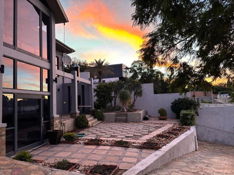 Burg street - B&B Windhoek