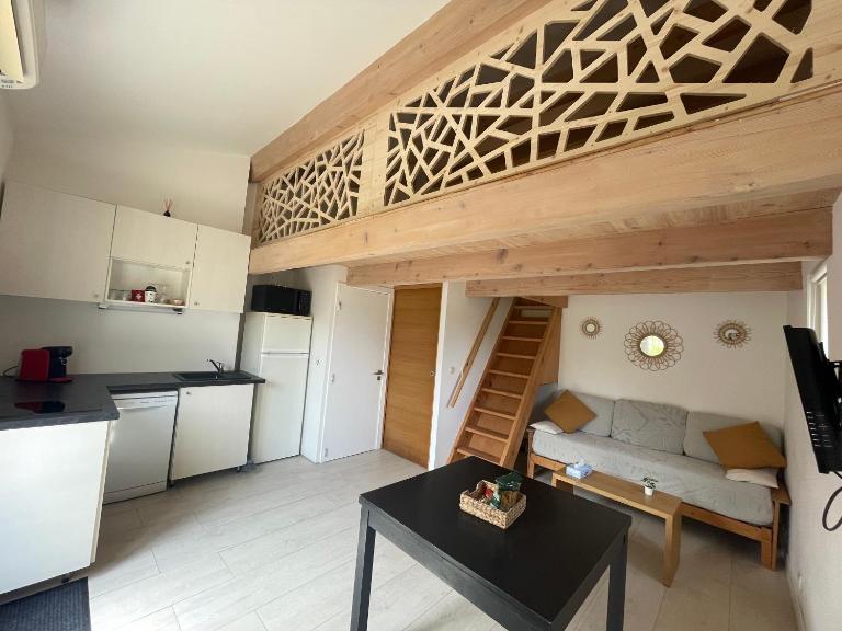 Logement avec terrasse - Bed and Breakfast Cogolin