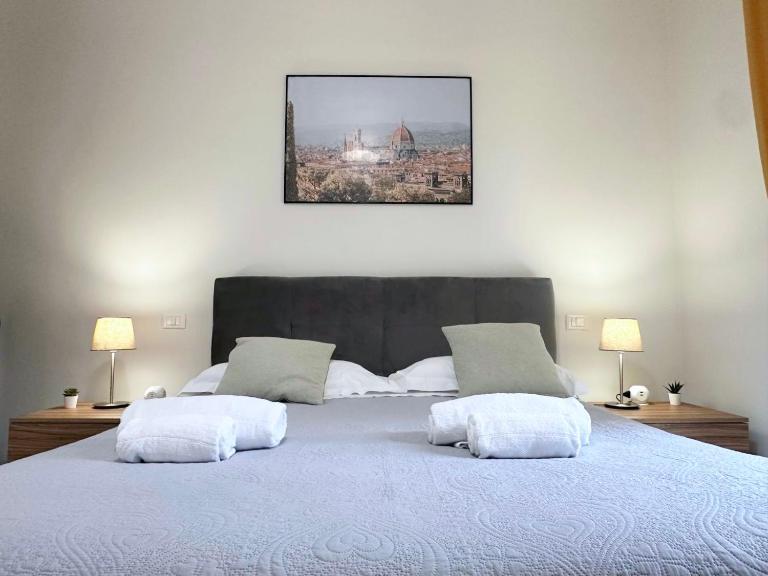 NencioniHouse- Modern comfort close to city center - Chambres d'hôtes Florence
