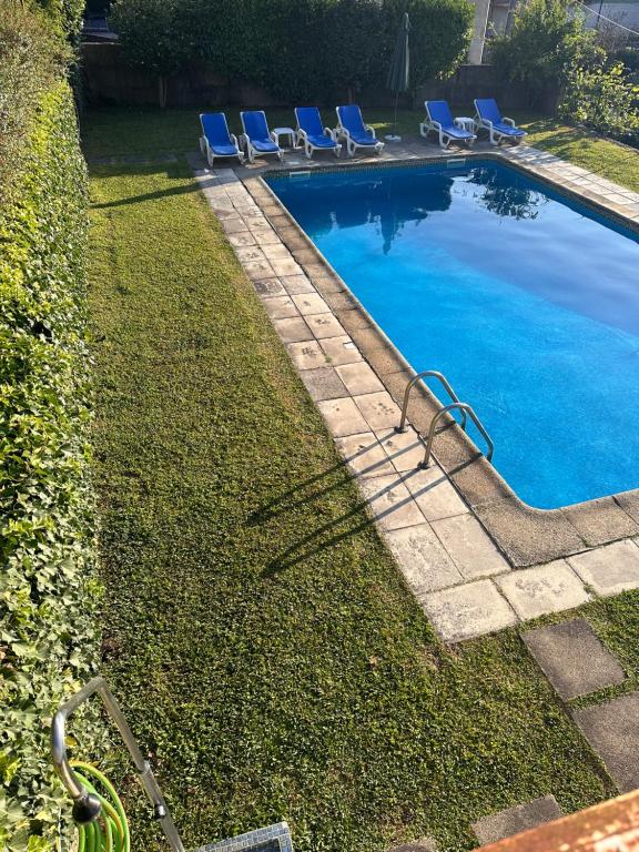 Paraíso no campo - 10pax, com piscina, vistas montanha e vinhas - B&B Marco de Canaveses