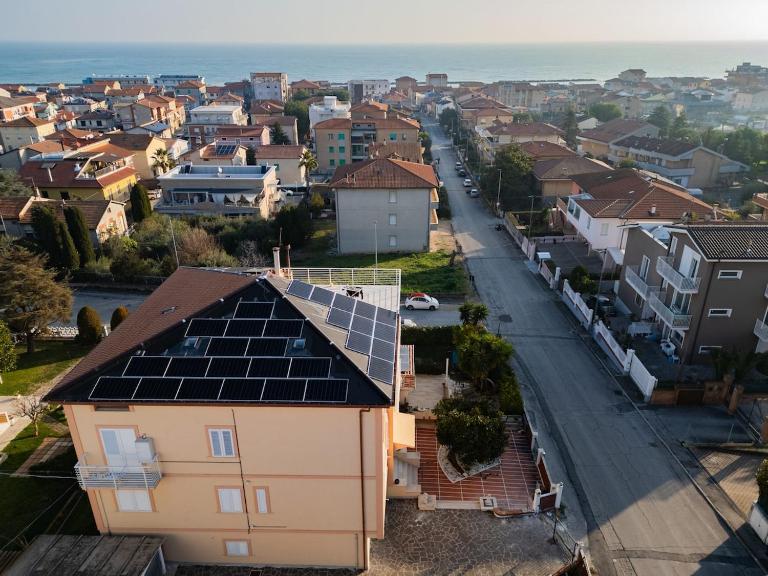 The Coastal Urban Oasis - B&B Civitanova Marche