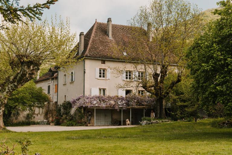 Maison d'hôtes et gîte de charme avec piscine, La Lhuiseraie - B&B Lhuis