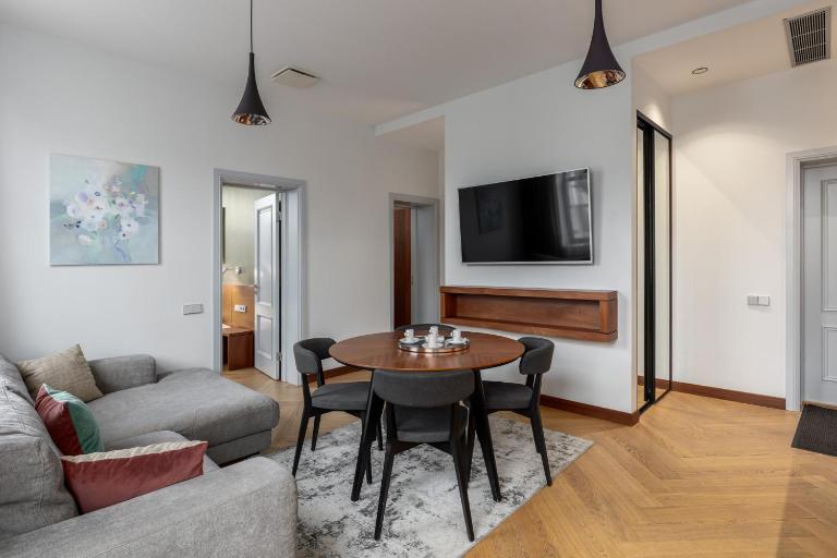 Roze Brīvzemnieka Apartments - Ferienwohnung Liepāja
