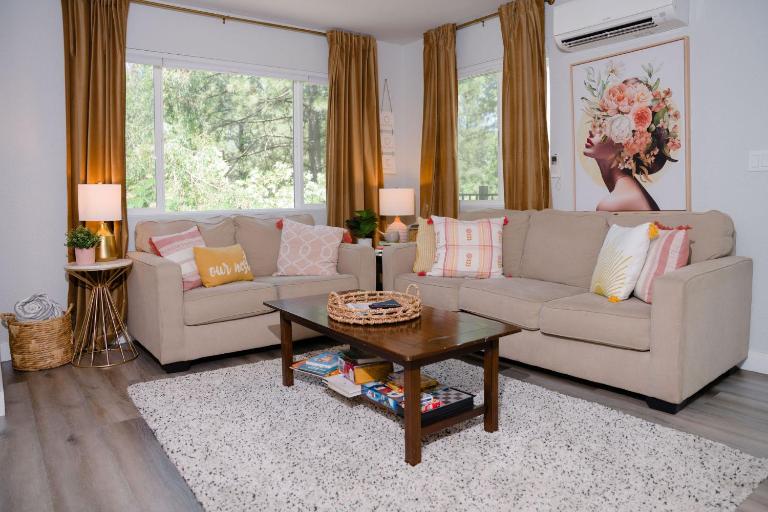 Gorgeous views 1st Apple hill exit Family Fun - Bed and Breakfast Placerville