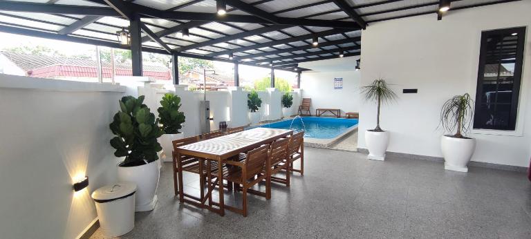 Akasea Sojourn - Bed and Breakfast Jitra