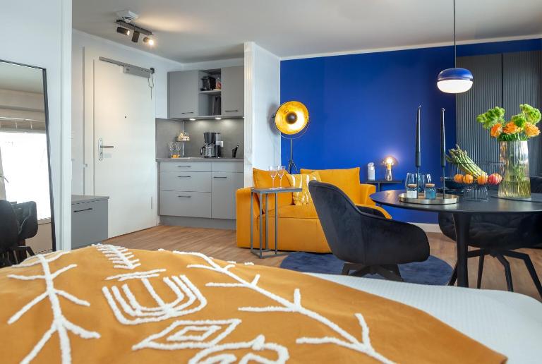 Blau APRIKÖÖS - Ferienwohnung Westerland