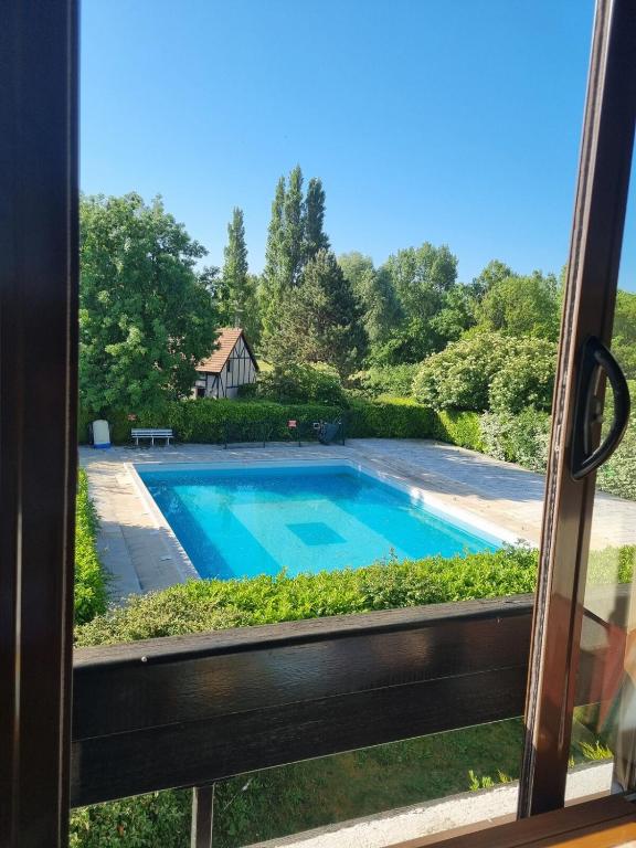 Appartement cosy avec piscine chauffée ouverte du 15-06 au 15-09 - B&B Cabourg