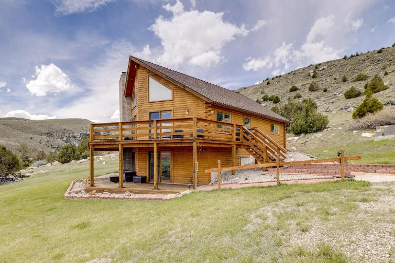 Walk to Sinks Canyon State Park: Spacious Home! - Bed and Breakfast Lander