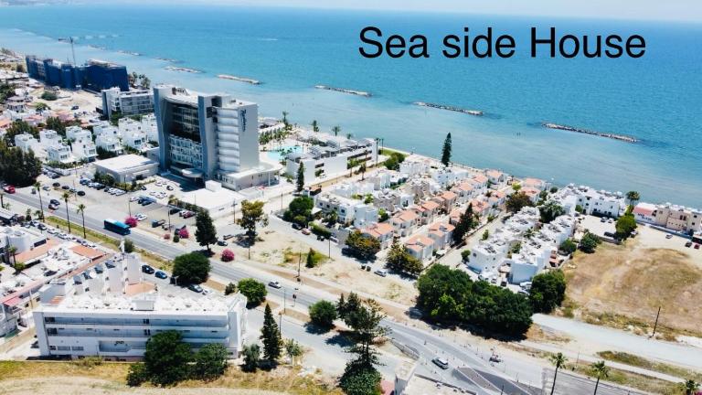 Sea side House - B&B Voróklini