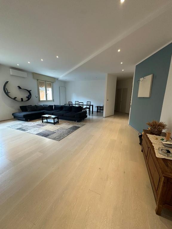 StayQ Appartamento elegante in centro - Chambres d'hôtes Castel San Pietro Terme