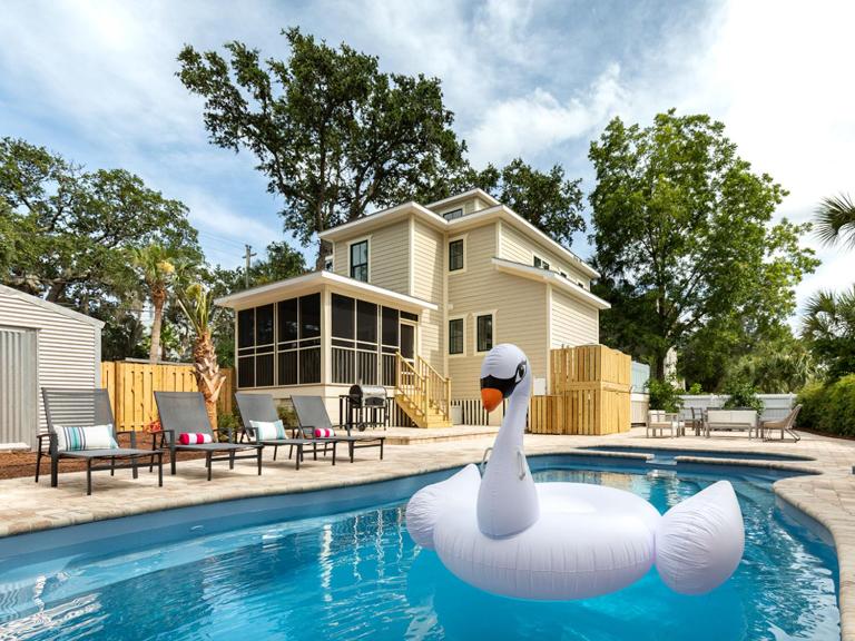 Flip Flop Lagoon - B&B Tybee Island