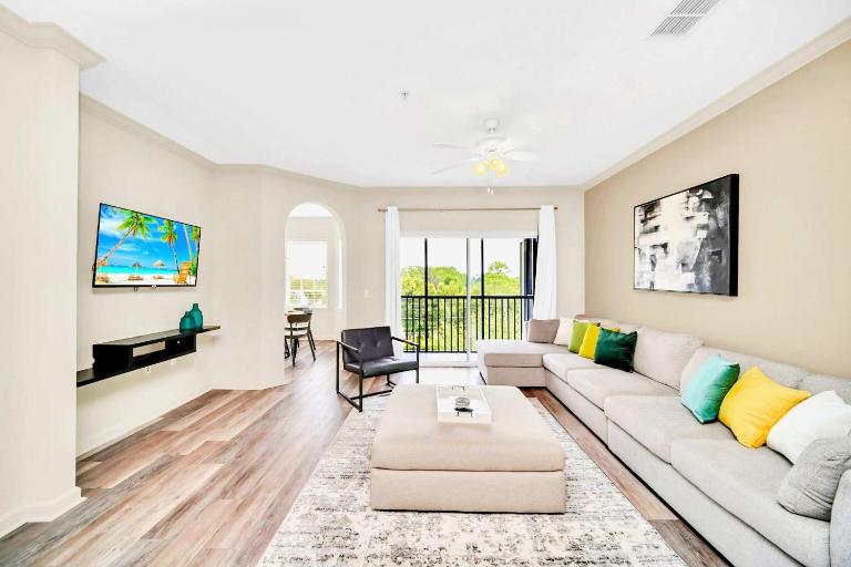 Upstay - Pet-Friendly Suite w Pool, Sauna - Ferienwohnung Orlando