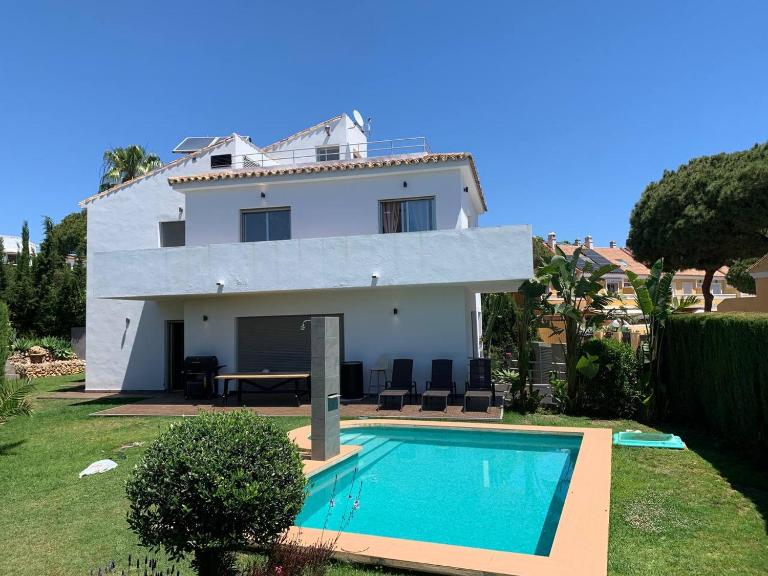 Villa Serena near the beach - B&B Mijas Costa