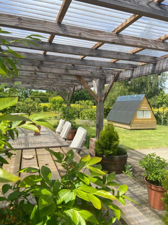 The Orchard Hideaway - Bed and Breakfast Whitchurch