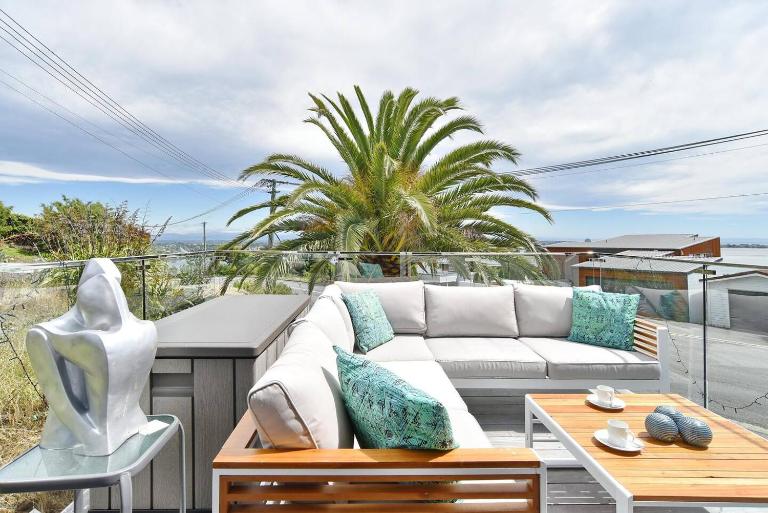 Mount Pleasant - Ocean Views - 3 bedroom with bathtub - Chambres d'hôtes Christchurch