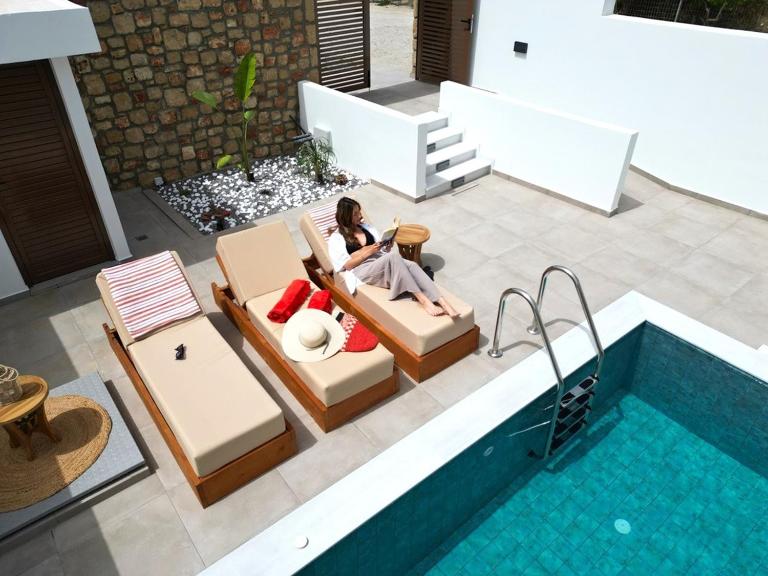 Valantina's & Mannouel Lardos Luxury Villas - B&B Lárdos