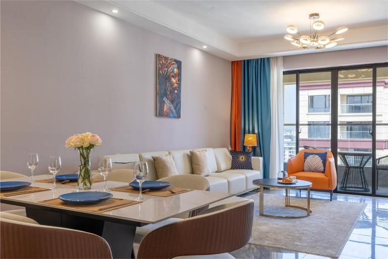 Sunset Skyline Alba by YourHost1 bedroom Nairobi - Bed and Breakfast Nairobi