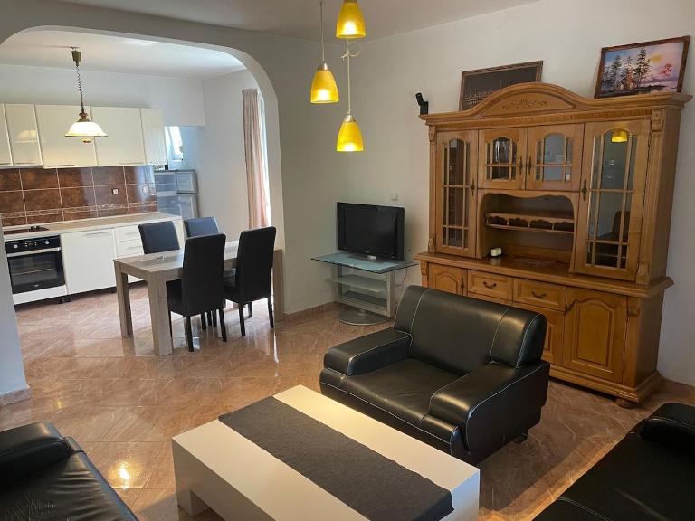 Family house - B&B Bar