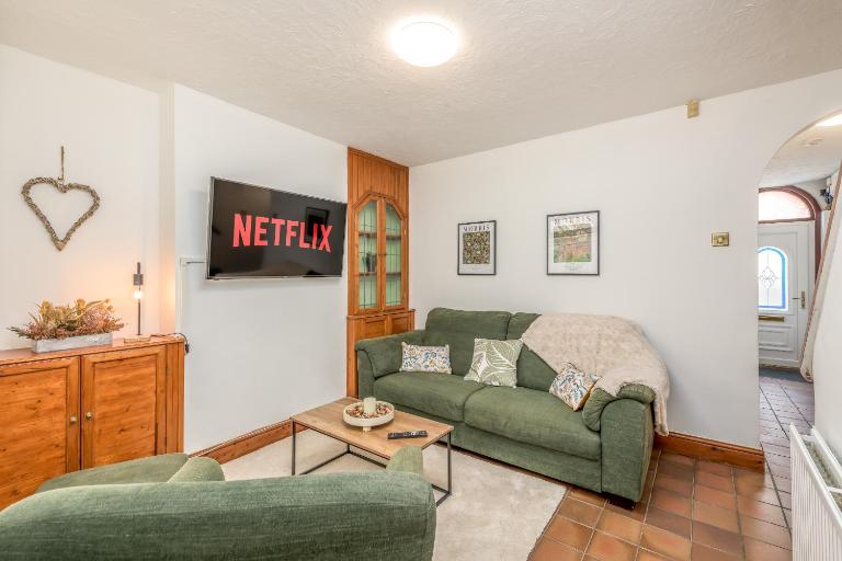 Wood House by Holmesdale Homes - B&B Kettering