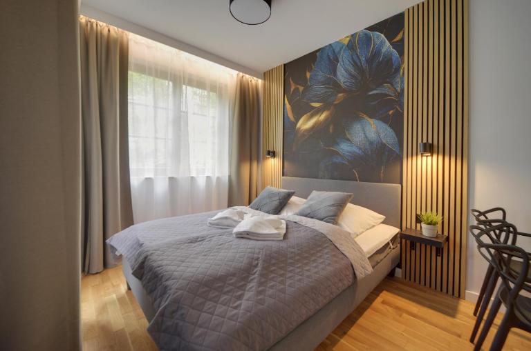 Stylowe Apartamenty Sun Seasons 24 w Karpaczu z Parkingiem by Noclegi Renters - Bed and Breakfast Karpacz