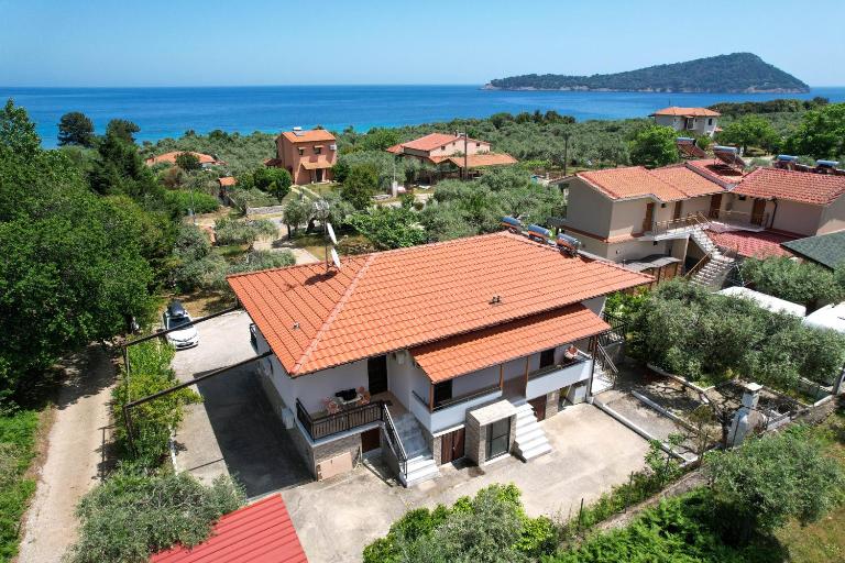 Studios Aspa II - Bed and Breakfast Koínyra